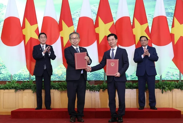 Mở ra giai đoạn phát triển mới cho quan hệ Việt Nam - Nhật Bản - Ảnh 4. Mở ra giai đoạn phát triển mới cho quan hệ Việt Nam - Nhật Bản - Ảnh 4.