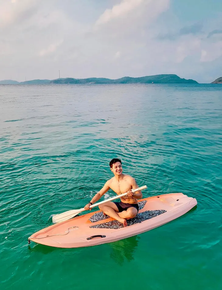 Diễn viên Việt tuần qua: Lan Phương đăng ảnh sốc về Vân Khánh, NSND Thu Hà trẻ đến khó tin - Ảnh 4. Diễn viên Việt tuần qua: Lan Phương đăng ảnh sốc về Vân Khánh, NSND Thu Hà trẻ đến khó tin - Ảnh 4.