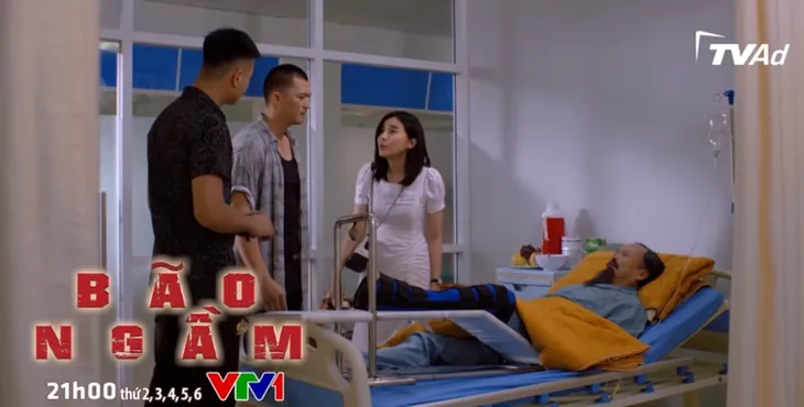 Bão ngầm - Tập 56: Hạ Lam, Hải Triều kết hợp ăn ý qua mặt đàn em ông trùm - Ảnh 1. Bão ngầm - Tập 56: Hạ Lam, Hải Triều kết hợp ăn ý qua mặt đàn em ông trùm - Ảnh 1.