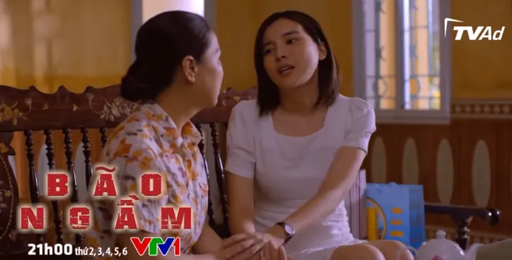 Bão ngầm - Tập 56: Hạ Lam, Hải Triều kết hợp ăn ý qua mặt đàn em ông trùm - Ảnh 5. Bão ngầm - Tập 56: Hạ Lam, Hải Triều kết hợp ăn ý qua mặt đàn em ông trùm - Ảnh 5.