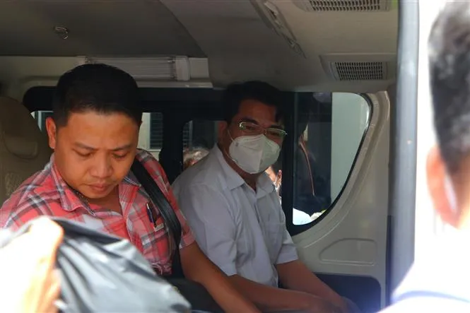 Liên quan vụ Công ty Việt Á, cựu Giám đốc và 2 Trưởng khoa thuộc CDC tỉnh Hậu Giang bị bắt - Ảnh 4. Liên quan vụ Công ty Việt Á, cựu Giám đốc và 2 Trưởng khoa thuộc CDC tỉnh Hậu Giang bị bắt - Ảnh 4.