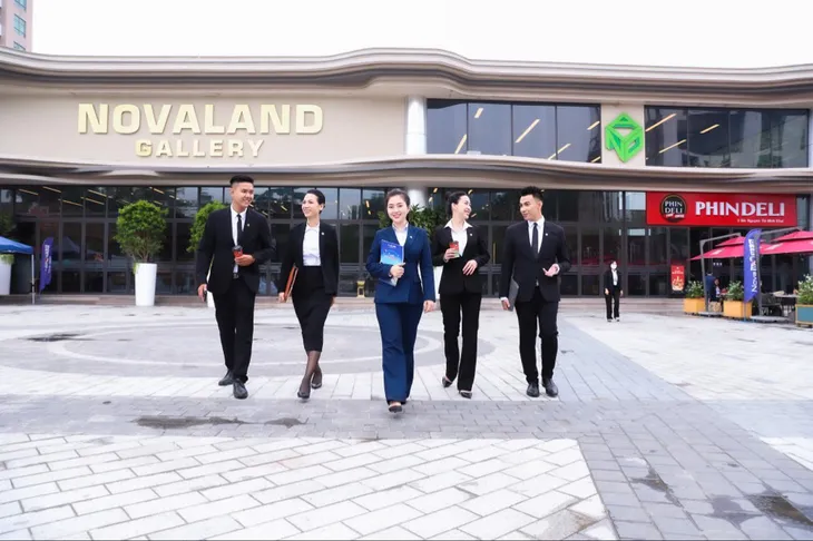 NovaGroup trao cơ hội thực chiến cho nhân sự trẻ - Ảnh 1. NovaGroup trao cơ hội thực chiến cho nhân sự trẻ - Ảnh 1.