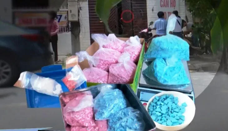 Triệt phá đường dây buôn bán ma túy từ Đức về Việt Nam - Ảnh 2. Triệt phá đường dây buôn bán ma túy từ Đức về Việt Nam - Ảnh 2.