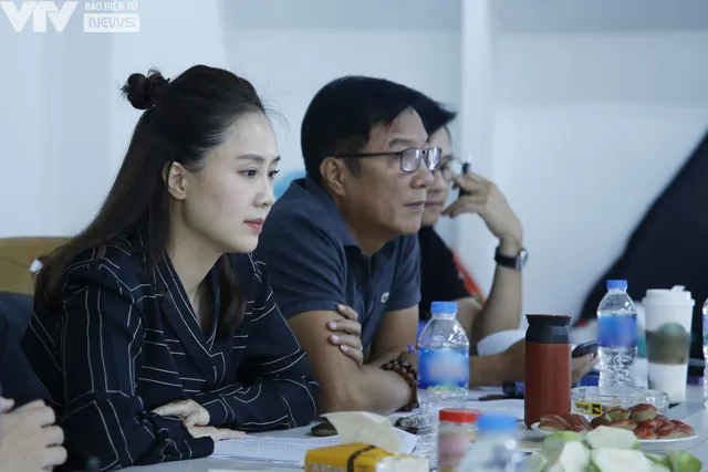 Hồng Diễm - Mạnh Trường ngồi ghế nóng tuyển diễn viên truyền hình - Ảnh 6. Hồng Diễm - Mạnh Trường ngồi ghế nóng tuyển diễn viên truyền hình - Ảnh 6.
