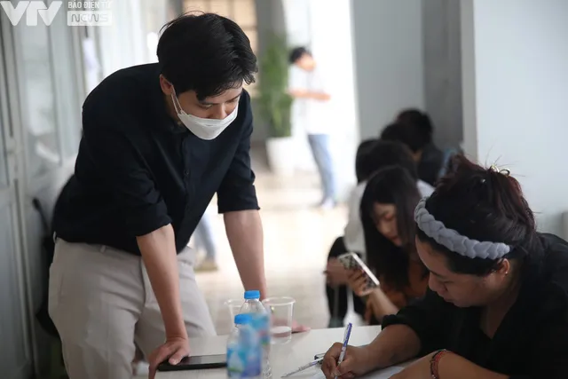 Hậu trường dàn thí sinh gen Z háo hức thi tuyển diễn viên truyền hình - Ảnh 3. Hậu trường dàn thí sinh gen Z háo hức thi tuyển diễn viên truyền hình - Ảnh 3.