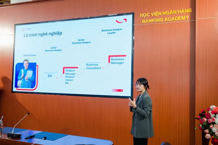 akaBot hợp tác với Học viện Ngân hàng - Tăng cường nhân lực tham gia ngành công nghệ - Ảnh 3. akaBot hợp tác với Học viện Ngân hàng - Tăng cường nhân lực tham gia ngành công nghệ - Ảnh 3.