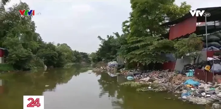 Loay hoay xử lý ô nhiễm môi trường làng nghề - Ảnh 3. Loay hoay xử lý ô nhiễm môi trường làng nghề - Ảnh 3.
