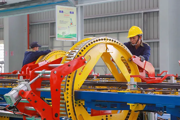 Cải thiện xếp hạng tín nhiệm quốc gia lên mức “Đầu tư” vào năm 2030 - Ảnh 2. Cải thiện xếp hạng tín nhiệm quốc gia lên mức “Đầu tư” vào năm 2030 - Ảnh 2.
