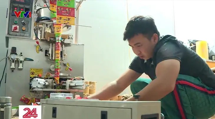 Chiêu thức lên đời bánh kẹo Trung Quốc thành hàng Nhật Bản - Ảnh 2. Chiêu thức lên đời bánh kẹo Trung Quốc thành hàng Nhật Bản - Ảnh 2.