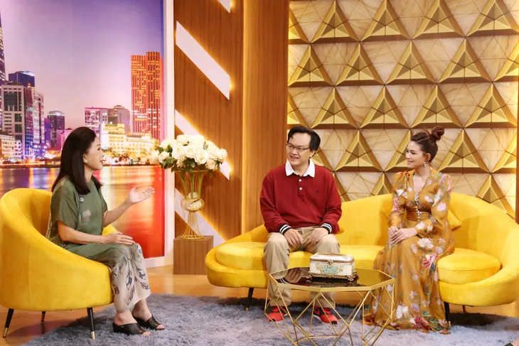 Cô ca sĩ phòng trà bỏ dở sự nghiệp để lui về chọn hạnh phúc gia đình - Ảnh 2. Cô ca sĩ phòng trà bỏ dở sự nghiệp để lui về chọn hạnh phúc gia đình - Ảnh 2.