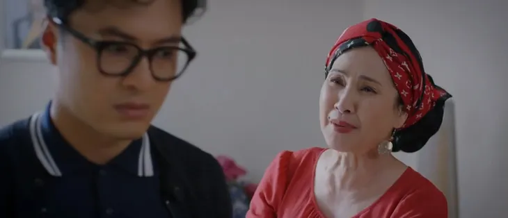 Thương ngày nắng về 2 - Tập 20: Khánh uất nghẹn gọi điện cầu cứu Trang - Ảnh 8. Thương ngày nắng về 2 - Tập 20: Khánh uất nghẹn gọi điện cầu cứu Trang - Ảnh 8.