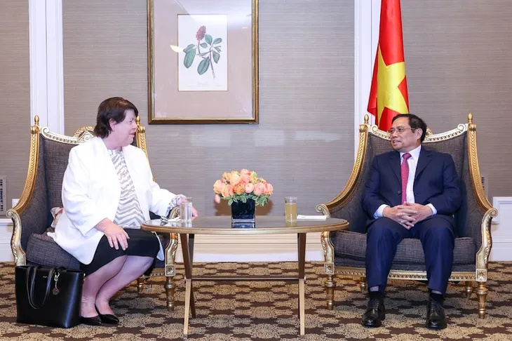 Thủ tướng tiếp lãnh đạo một số địa phương và cơ sở giáo dục lớn của Hoa Kỳ - Ảnh 4. Thủ tướng tiếp lãnh đạo một số địa phương và cơ sở giáo dục lớn của Hoa Kỳ - Ảnh 4.