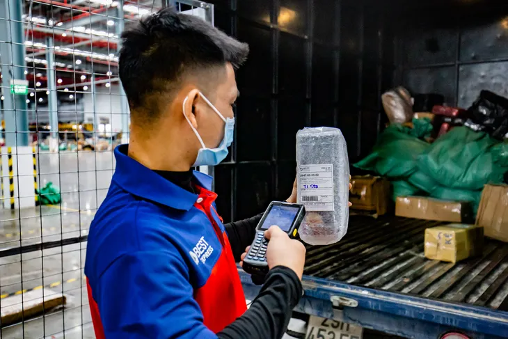 Kinh doanh bưu cục nhượng quyền nở rộ tại nhiều địa phương - Ảnh 1. Kinh doanh bưu cục nhượng quyền nở rộ tại nhiều địa phương - Ảnh 1.