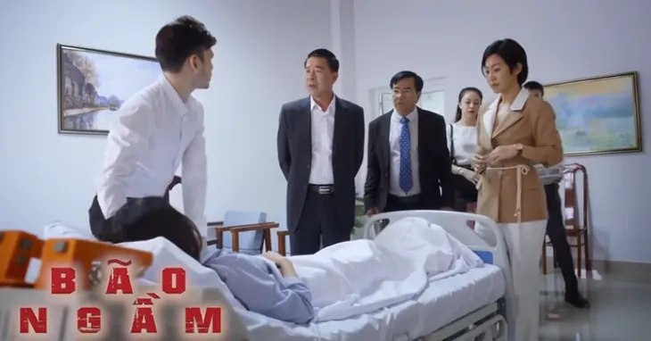 Bão ngầm - Tập 60: Hạ Lam hoảng hốt phát hiện mình bị theo dõi - Ảnh 5. Bão ngầm - Tập 60: Hạ Lam hoảng hốt phát hiện mình bị theo dõi - Ảnh 5.
