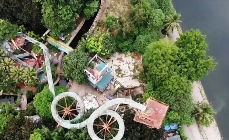 Nhiều công viên nghìn tỷ đồng bỏ hoang giữa Thủ đô - Ảnh 2. Nhiều công viên nghìn tỷ đồng bỏ hoang giữa Thủ đô - Ảnh 2.
