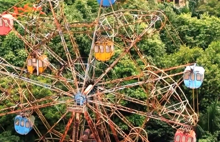 Nhiều công viên nghìn tỷ đồng bỏ hoang giữa Thủ đô - Ảnh 1. Nhiều công viên nghìn tỷ đồng bỏ hoang giữa Thủ đô - Ảnh 1.