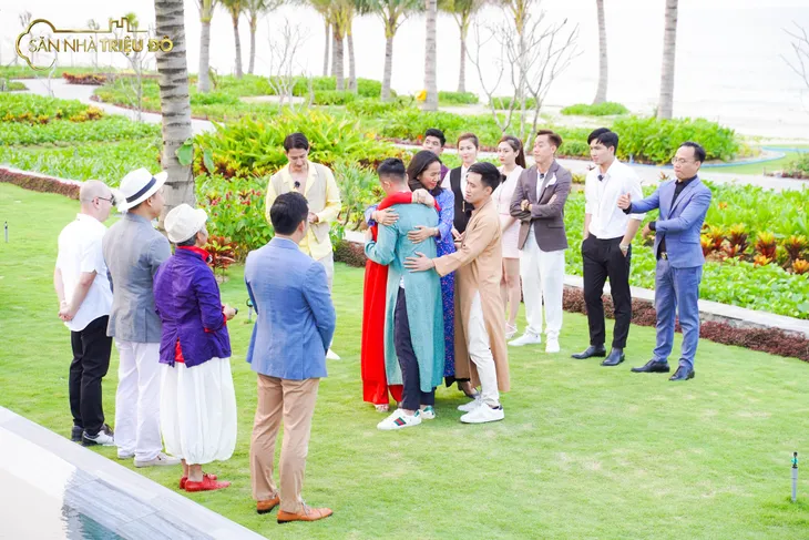 Săn nhà triệu đô: Midu khen ngợi nhóm môi giới vì lý do đặc biệt - Ảnh 9. Săn nhà triệu đô: Midu khen ngợi nhóm môi giới vì lý do đặc biệt - Ảnh 9.