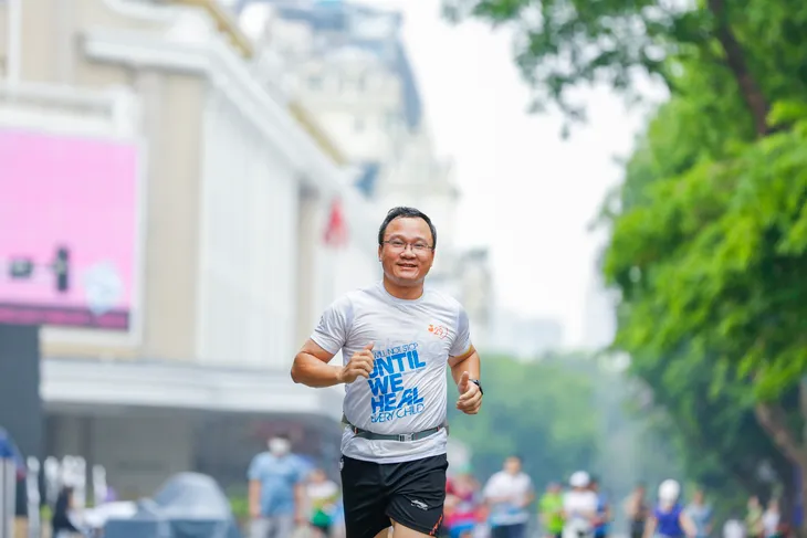 CMC cùng cộng đồng chạy bộ gây quỹ phẫu thuật nụ cười - Ảnh 1. CMC cùng cộng đồng chạy bộ gây quỹ phẫu thuật nụ cười - Ảnh 1.