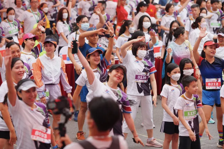 Giải chạy Pháp ngữ năm 2022: Tôn vinh các giá trị chung của thể thao và Pháp ngữ - Ảnh 5. Giải chạy Pháp ngữ năm 2022: Tôn vinh các giá trị chung của thể thao và Pháp ngữ - Ảnh 5.