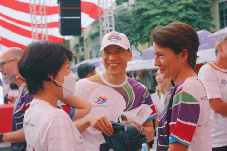Giải chạy Pháp ngữ năm 2022: Tôn vinh các giá trị chung của thể thao và Pháp ngữ - Ảnh 6. Giải chạy Pháp ngữ năm 2022: Tôn vinh các giá trị chung của thể thao và Pháp ngữ - Ảnh 6.
