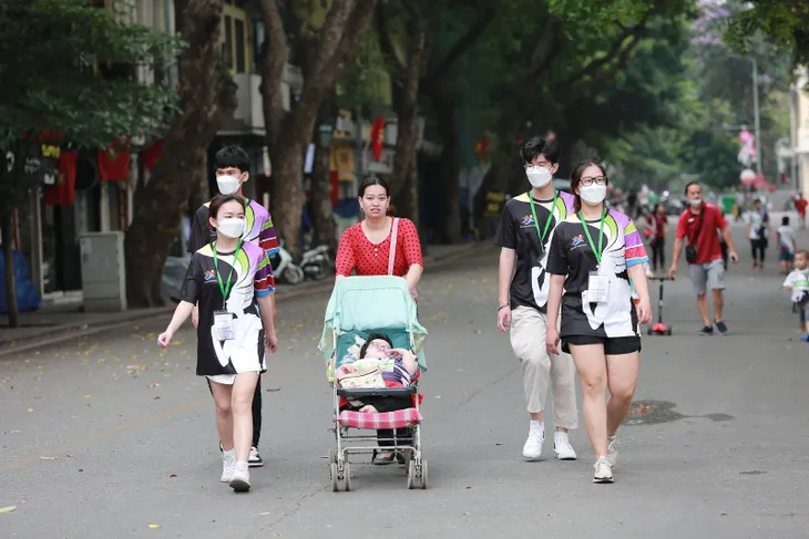 Giải chạy Pháp ngữ năm 2022: Tôn vinh các giá trị chung của thể thao và Pháp ngữ - Ảnh 9. Giải chạy Pháp ngữ năm 2022: Tôn vinh các giá trị chung của thể thao và Pháp ngữ - Ảnh 9.