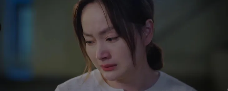 Thương ngày nắng về 2 - Tập 23: Khánh khóc nức nở thừa nhận vẫn còn yêu Đức - Ảnh 3. Thương ngày nắng về 2 - Tập 23: Khánh khóc nức nở thừa nhận vẫn còn yêu Đức - Ảnh 3.