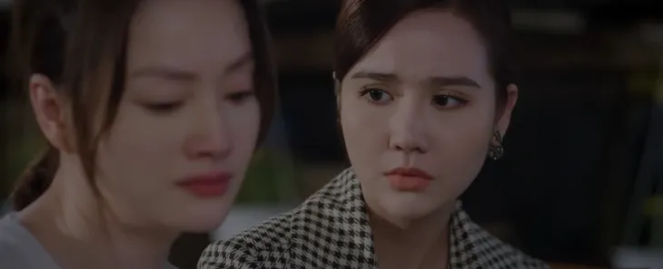 Thương ngày nắng về 2 - Tập 23: Khánh khóc nức nở thừa nhận vẫn còn yêu Đức - Ảnh 1. Thương ngày nắng về 2 - Tập 23: Khánh khóc nức nở thừa nhận vẫn còn yêu Đức - Ảnh 1.