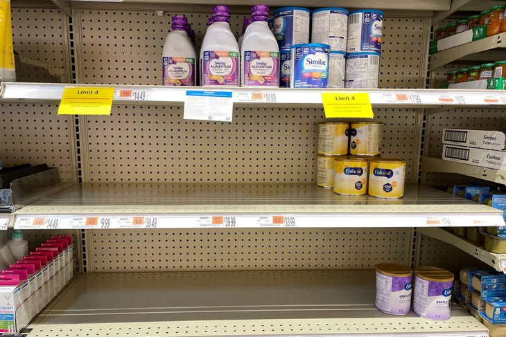 Mỹ mở rộng hợp tác với tập đoàn Danone để tăng nguồn cung sữa bột trẻ em - Ảnh 1. Mỹ mở rộng hợp tác với tập đoàn Danone để tăng nguồn cung sữa bột trẻ em - Ảnh 1.