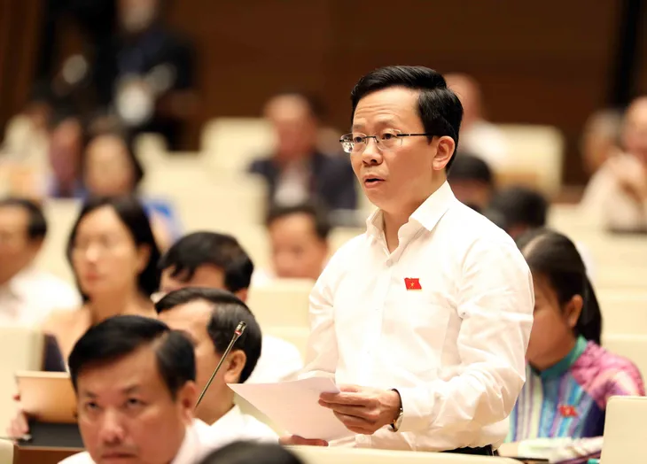 Đóng bảo hiểm 120 triệu đồng, tất toán nhận hơn 36 triệu đồng: Làm rõ hợp đồng để tránh… sốc - Ảnh 2. Đóng bảo hiểm 120 triệu đồng, tất toán nhận hơn 36 triệu đồng: Làm rõ hợp đồng để tránh… sốc - Ảnh 2.