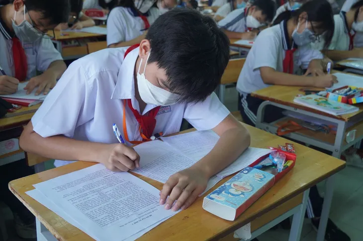 TP Hồ Chí Minh: Các trường tăng tốc ôn thi vào lớp 10 cho học sinh - Ảnh 1. TP Hồ Chí Minh: Các trường tăng tốc ôn thi vào lớp 10 cho học sinh - Ảnh 1.