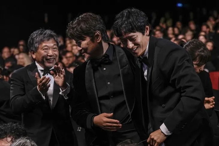 Cannes 2022: Diễn viên Hàn Quốc Song Kang-ho giành giải Nam diễn viên chính xuất sắc - Ảnh 1. Cannes 2022: Diễn viên Hàn Quốc Song Kang-ho giành giải Nam diễn viên chính xuất sắc - Ảnh 1.