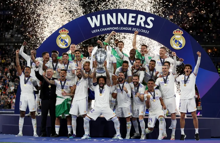 ẢNH: Real Madrid ăn mừng chức vô địch UEFA Champions League lần thứ 14 - Ảnh 8. ẢNH: Real Madrid ăn mừng chức vô địch UEFA Champions League lần thứ 14 - Ảnh 8.