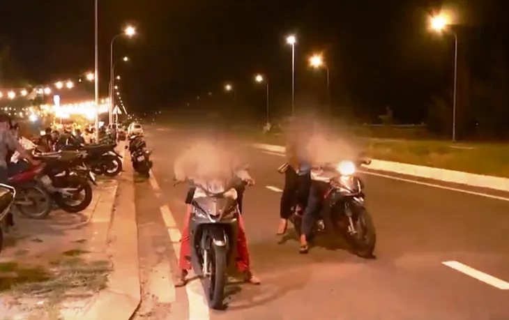 Liên tiếp tai nạn giao thông vì rượu bia trong dịp nghỉ lễ - Ảnh 1. Liên tiếp tai nạn giao thông vì rượu bia trong dịp nghỉ lễ - Ảnh 1.
