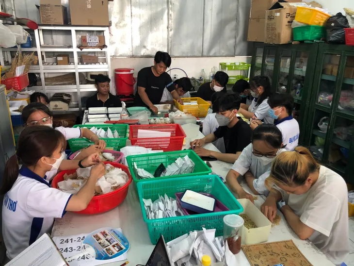 Cận cảnh nơi lữu trữ hơn 3.000 giống lúa dưới 0 độ C - Ảnh 5. Cận cảnh nơi lữu trữ hơn 3.000 giống lúa dưới 0 độ C - Ảnh 5.