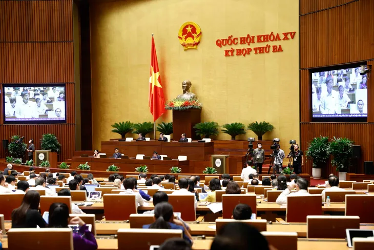 Bộ trưởng Nguyễn Thanh Nghị: Quy định về quy hoạch xây dựng, sử dụng đất còn mâu thuẫn, chồng chéo - Ảnh 1.