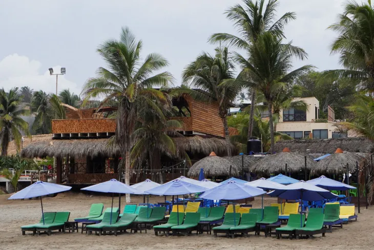 Bão Agatha tiến đến miền Nam Mexico, dự kiến gây ra lũ quét và lở đất đe dọa tính mạng - Ảnh 4. Bão Agatha tiến đến miền Nam Mexico, dự kiến gây ra lũ quét và lở đất đe dọa tính mạng - Ảnh 4.