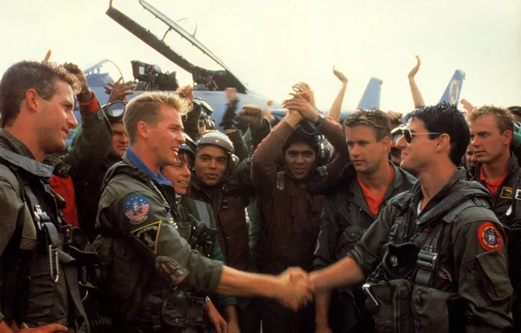 Vừa khởi chiếu, Top Gun: Maverick lại vướng kiện tụng bản quyền - Ảnh 2.