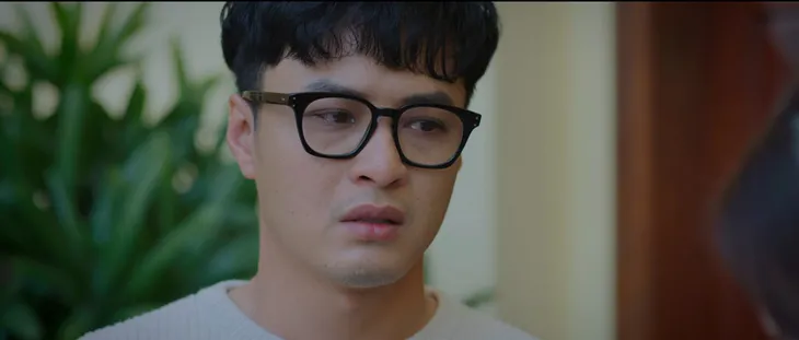 Thương ngày nắng về 2 - Tập 25: Ngày Khánh - Đức ly hôn, trời đổ cơn mưa lớn tan nát cả cõi lòng - Ảnh 4. Thương ngày nắng về 2 - Tập 25: Ngày Khánh - Đức ly hôn, trời đổ cơn mưa lớn tan nát cả cõi lòng - Ảnh 4.