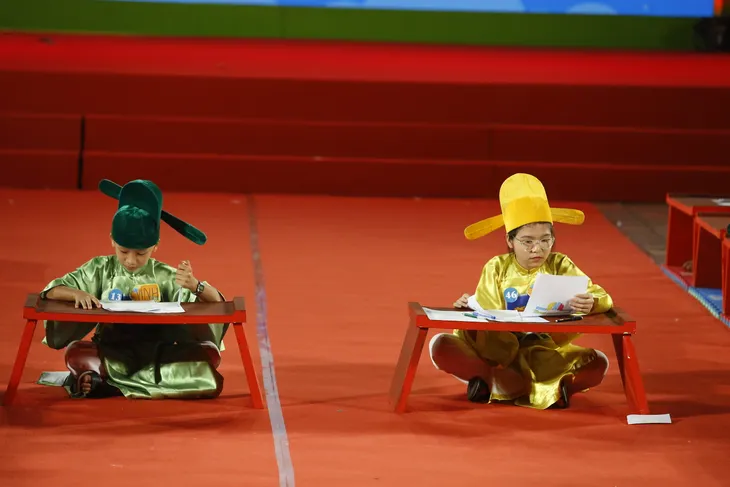 Những hình ảnh ấn tượng trong chung kết Trạng nguyên nhí mùa 1 - Ảnh 3. Những hình ảnh ấn tượng trong chung kết Trạng nguyên nhí mùa 1 - Ảnh 3.