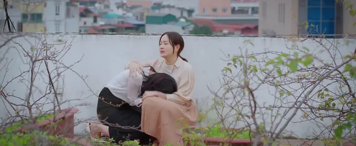 Thương ngày nắng về 2 - Tập 15: Mẹ chồng vô lý ép con dâu bán nhà và cách xử lý bất ngờ của bố chồng - Ảnh 2. Thương ngày nắng về 2 - Tập 15: Mẹ chồng vô lý ép con dâu bán nhà và cách xử lý bất ngờ của bố chồng - Ảnh 2.