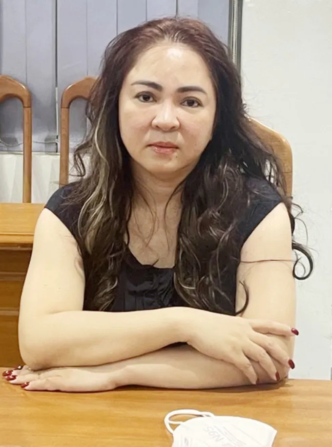 Nhập hồ sơ vụ án bà Nguyễn Phương Hằng cho Công an TP Hồ Chí Minh xử lý - Ảnh 2. Nhập hồ sơ vụ án bà Nguyễn Phương Hằng cho Công an TP Hồ Chí Minh xử lý - Ảnh 2.
