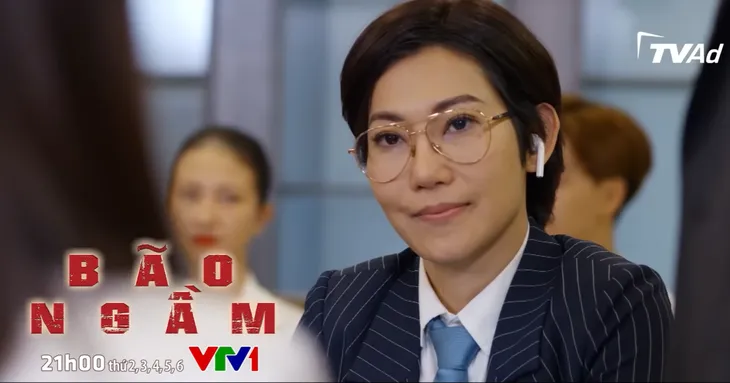 Bão ngầm - Tập 54: Quay về tìm Hải Triều, Hạ Lam đau đớn thấy cảnh cũ lặp lại - Ảnh 3. Bão ngầm - Tập 54: Quay về tìm Hải Triều, Hạ Lam đau đớn thấy cảnh cũ lặp lại - Ảnh 3.