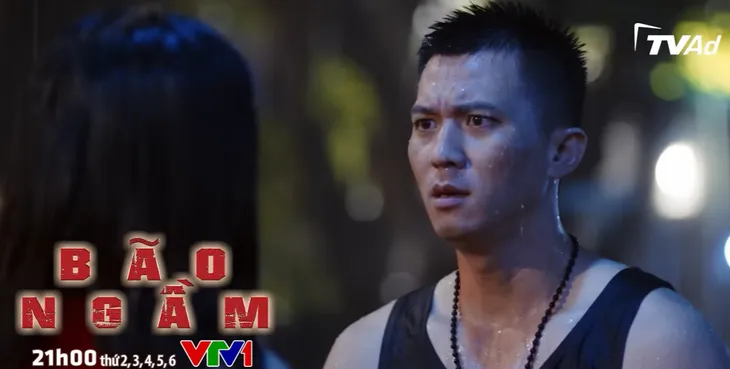 Bão ngầm - Tập 54: Quay về tìm Hải Triều, Hạ Lam đau đớn thấy cảnh cũ lặp lại - Ảnh 7. Bão ngầm - Tập 54: Quay về tìm Hải Triều, Hạ Lam đau đớn thấy cảnh cũ lặp lại - Ảnh 7.