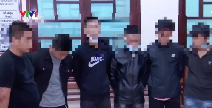 Ngăn chặn 2 nhóm thanh niên chuẩn bị hỗn chiến - Ảnh 1. Ngăn chặn 2 nhóm thanh niên chuẩn bị hỗn chiến - Ảnh 1.