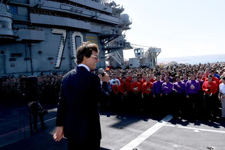 Cách Tom Cruise kiểm soát bản thân và sự nghiệp - Xuất hiện luôn đi kèm điều kiện - Ảnh 8. Cách Tom Cruise kiểm soát bản thân và sự nghiệp - Xuất hiện luôn đi kèm điều kiện - Ảnh 8.