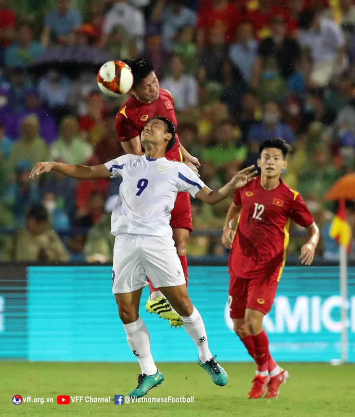 HLV Park Hang-seo: “Đối phương phòng ngự số đông nên rất khó để xuyên phá” - Ảnh 1. HLV Park Hang-seo: “Đối phương phòng ngự số đông nên rất khó để xuyên phá” - Ảnh 1.