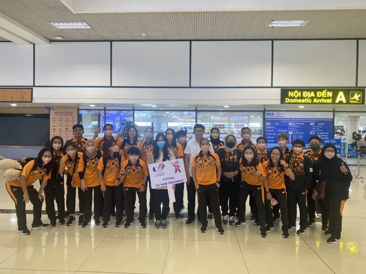 Thêm 4 đội Futsal nam nữ đã có mặt tại Hà Nam dự SEA Games 31 - Ảnh 4. Thêm 4 đội Futsal nam nữ đã có mặt tại Hà Nam dự SEA Games 31 - Ảnh 4.