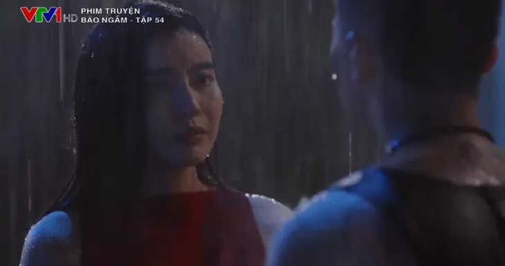 Bão ngầm - Tập 54: Hạ Lam choáng ngợp trước cuộc sống xa hoa khi ở bên bác sĩ Hùng - Ảnh 16. Bão ngầm - Tập 54: Hạ Lam choáng ngợp trước cuộc sống xa hoa khi ở bên bác sĩ Hùng - Ảnh 16.