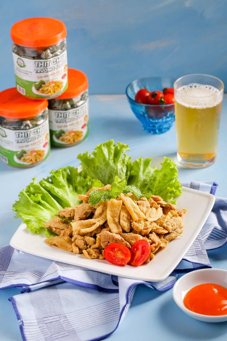 Trường Foods cùng hành trình 20 năm phát triển đặc sản Thịt chua Phú Thọ - Ảnh 3. Trường Foods cùng hành trình 20 năm phát triển đặc sản Thịt chua Phú Thọ - Ảnh 3.