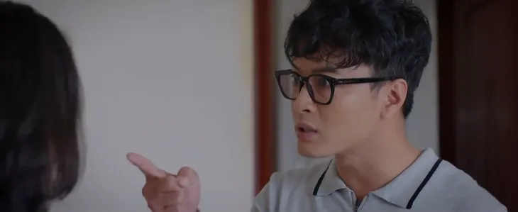 Thương ngày nắng về 2 - Tập 27: Đức chỉ thẳng mặt vạch tội chị gái - Ảnh 4. Thương ngày nắng về 2 - Tập 27: Đức chỉ thẳng mặt vạch tội chị gái - Ảnh 4.